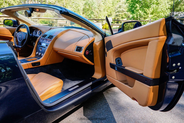 Used 2008 Aston Martin V8 Vantage Roadster RWD image 33