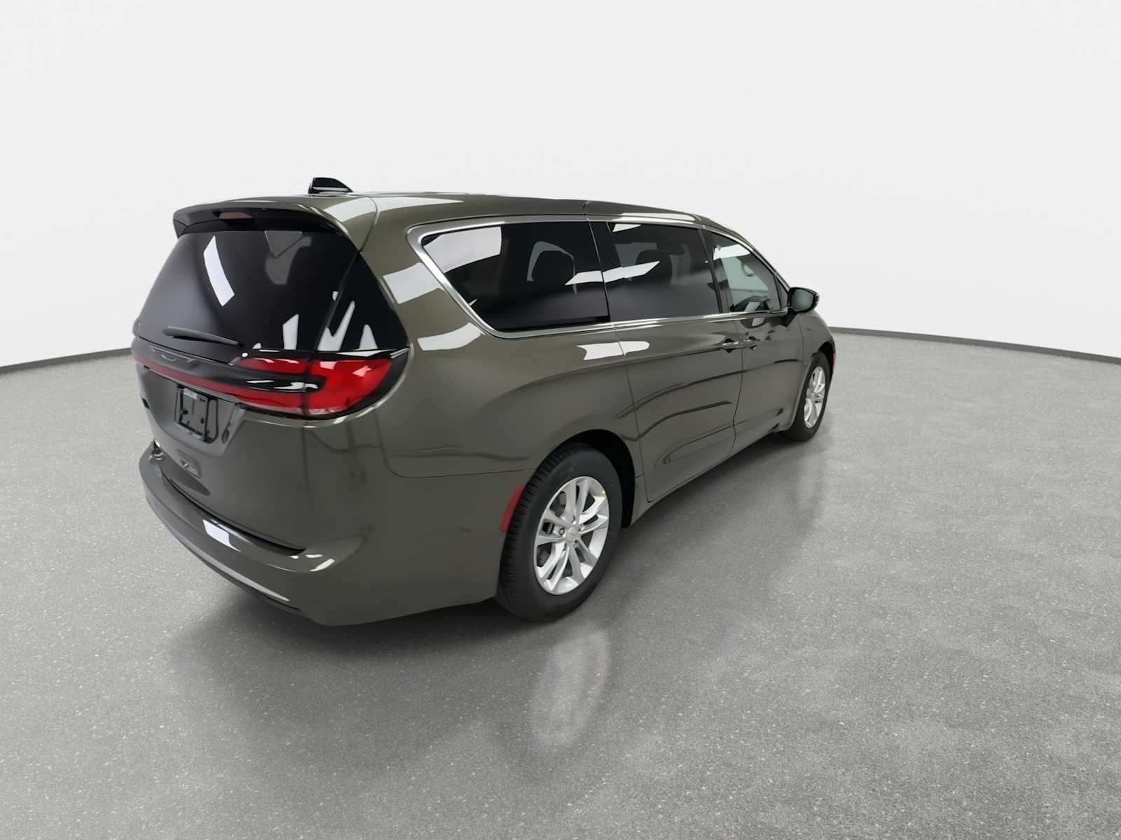 New 2027 Chrysler Pacifica Select FWD image 8