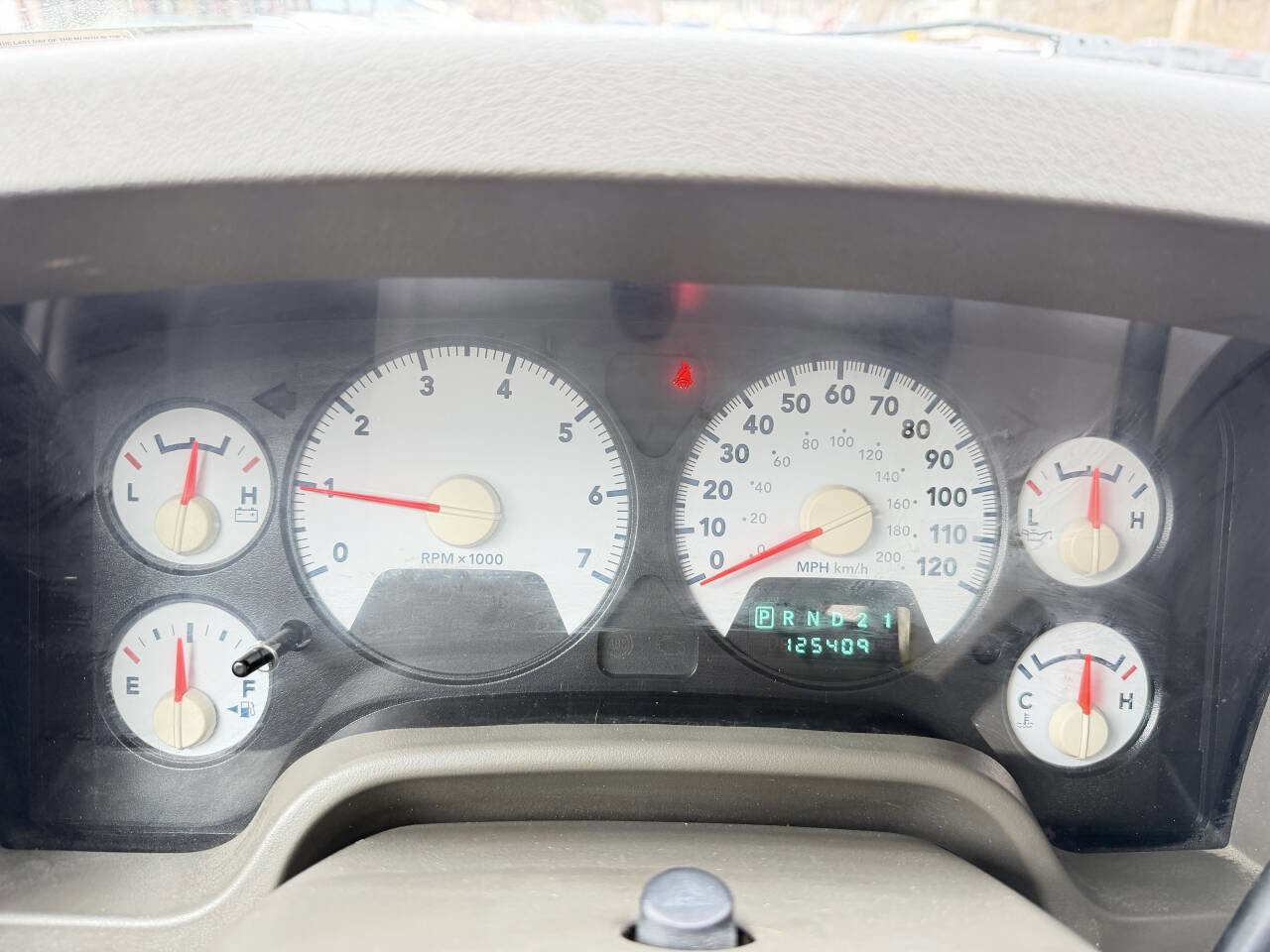 Used 2007 Dodge Ram 1500 Truck SLT image 28