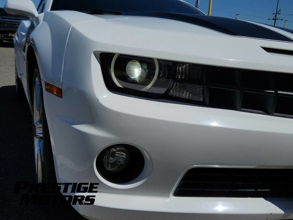 Used 2011 Chevrolet Camaro SS w/ RS Package RWD image 10