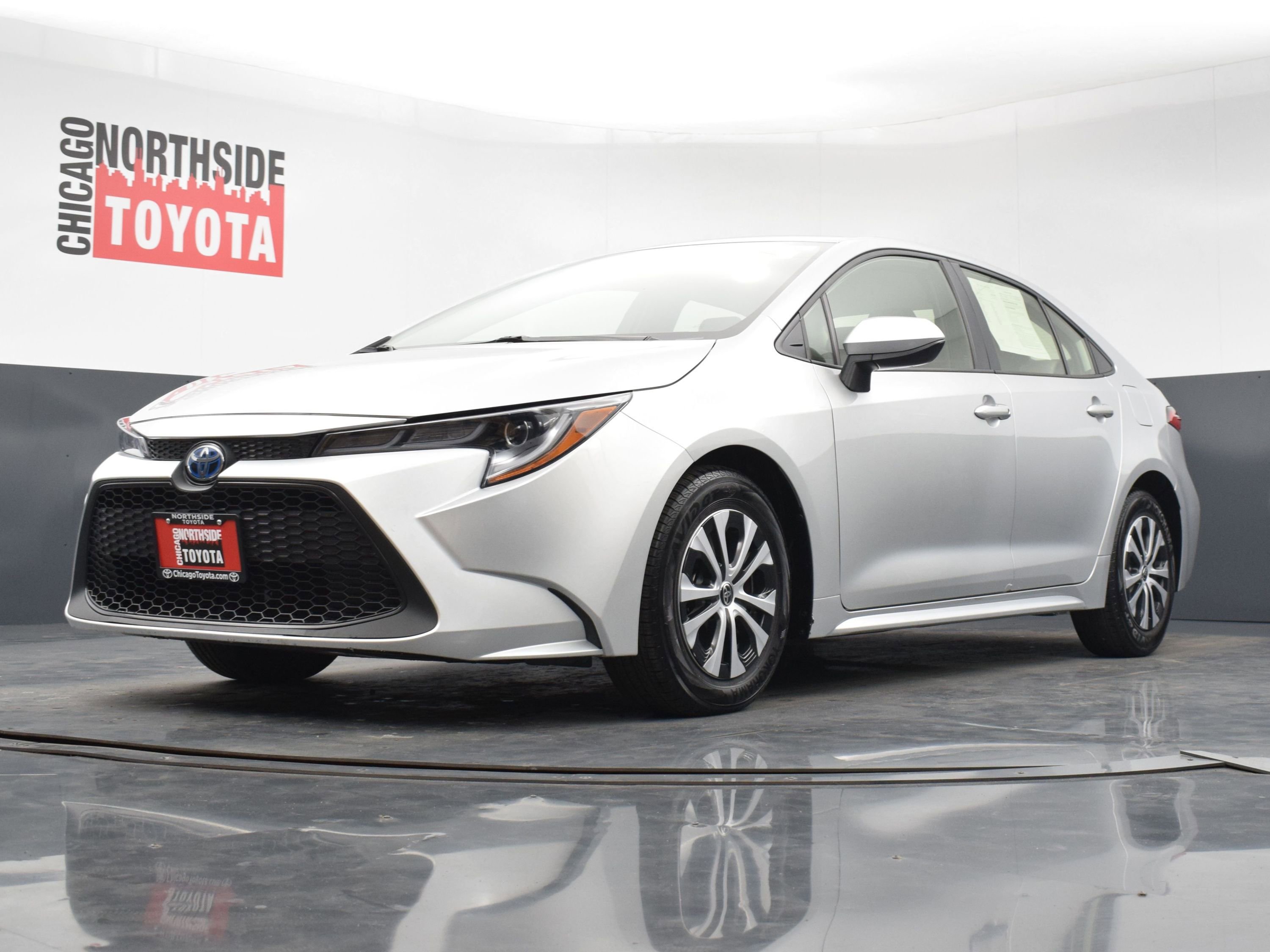 Used 2022 Toyota Corolla LE image 30
