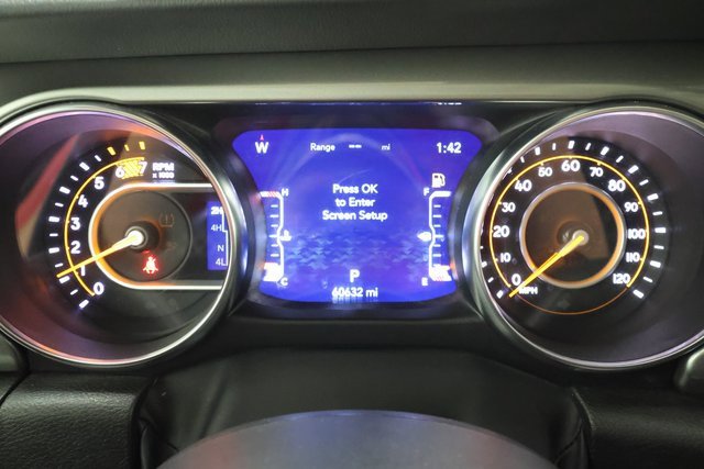 Used 2023 Jeep Wrangler Sahara image 11