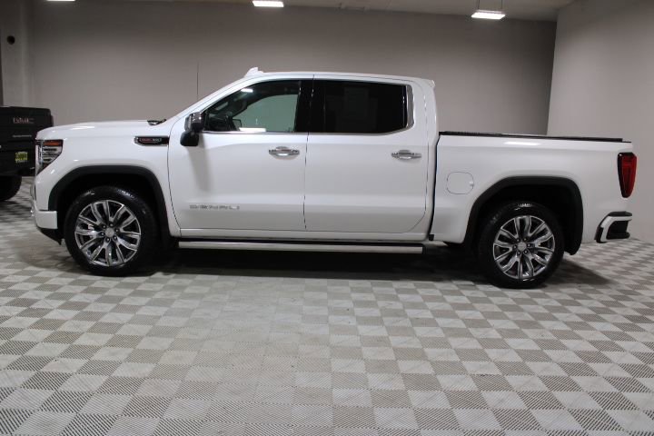 Used 2023 GMC Sierra 1500 Denali w/ Denali Reserve Package image 8