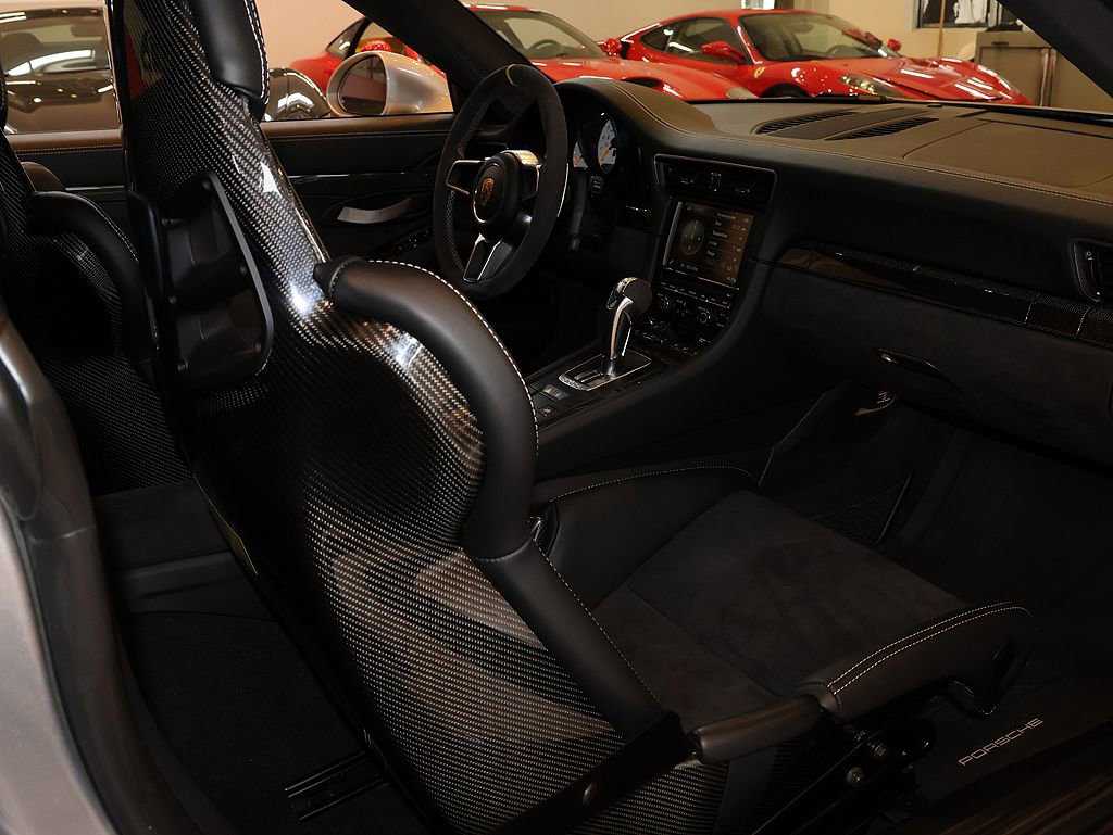 Used 2016 Porsche 911 GT3 RS image 30