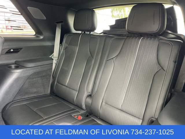 Used 2026 Cadillac Vistiq Sport w/ LPO, Floor Liner Package AWD/4WD image 36