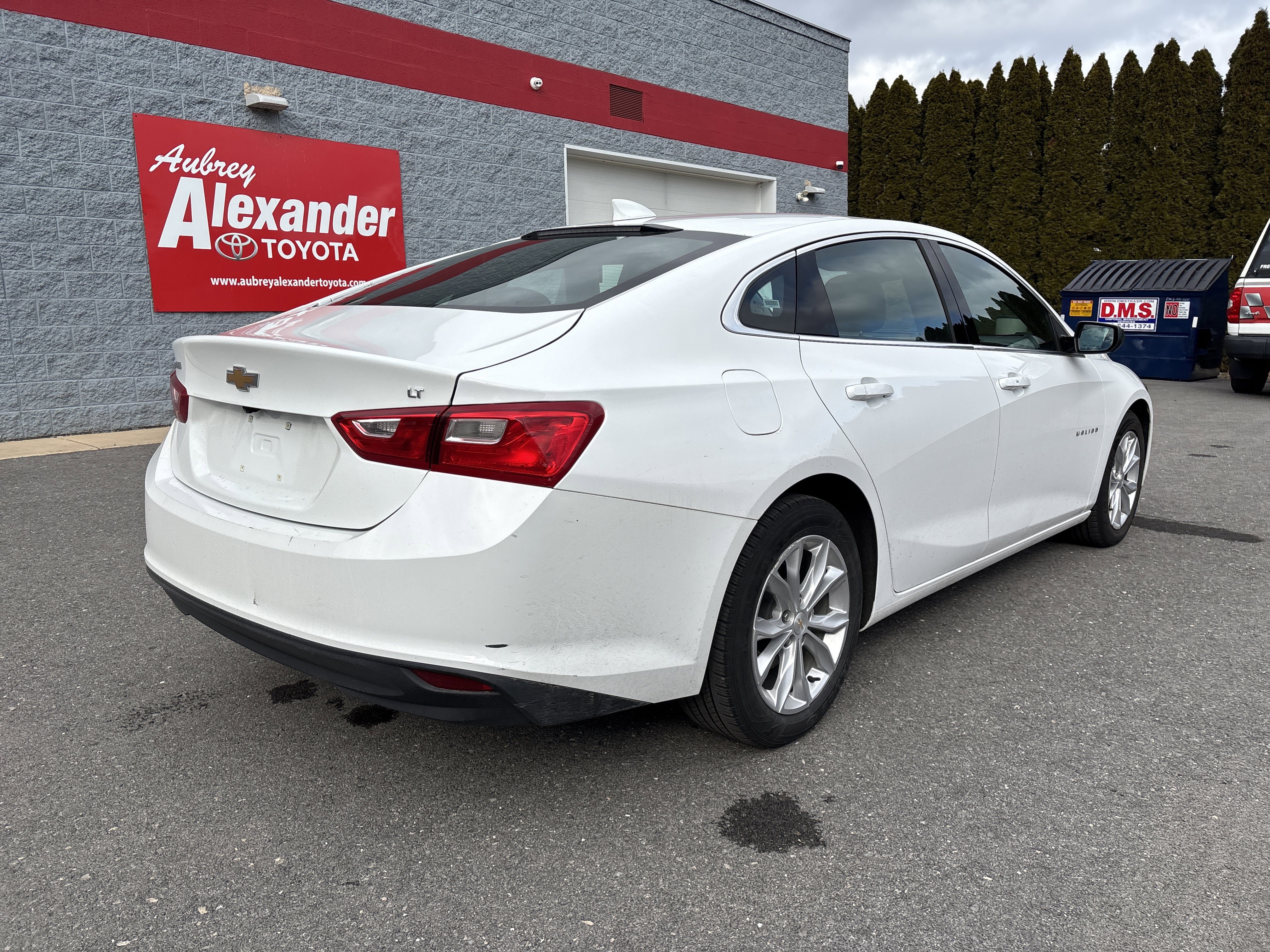 Used 2023 Chevrolet Malibu LT image 3