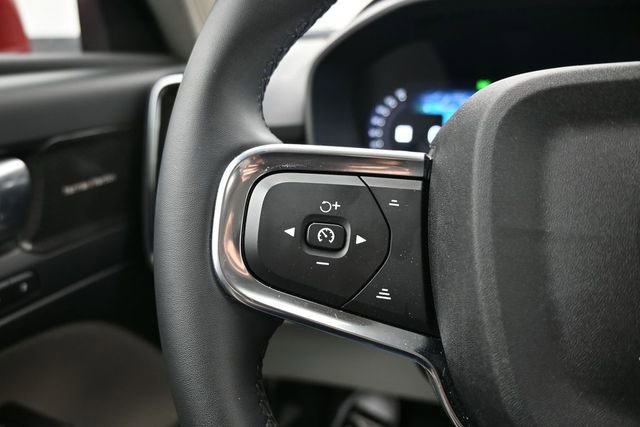 Used 2023 Volvo XC40 B5 Ultimate w/ Climate Package AWD/4WD image 25
