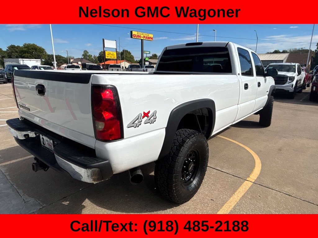 Used 2004 Chevrolet Silverado 3500 4x4 Crew Cab w/ Heavy-Duty Power Package image 6