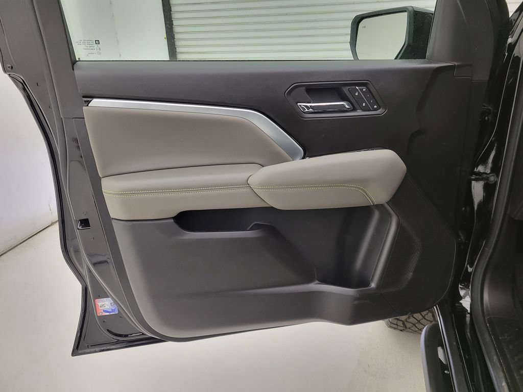 New 2026 Chevrolet Colorado ZR2 w/ Technology Package image 28