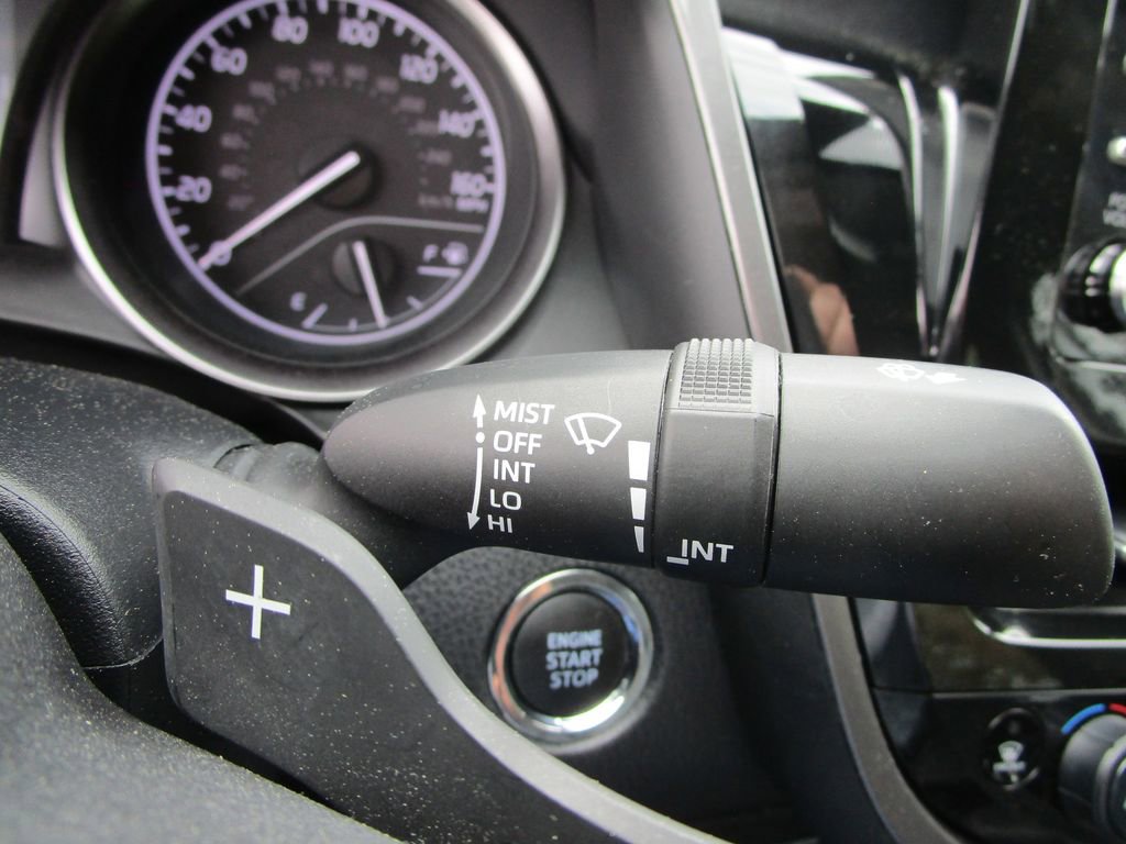 Used 2023 Toyota Camry SE w/ Convenience Package image 25