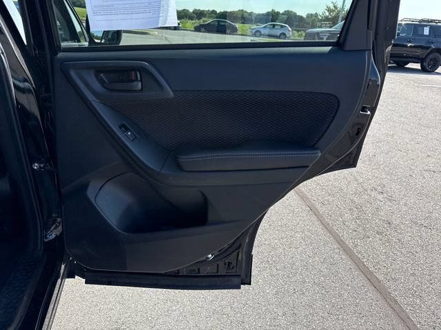 Used 2018 Subaru Forester 2.5i Premium AWD/4WD image 16