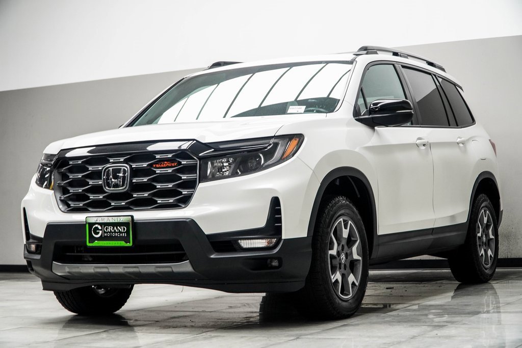 Used 2022 Honda Passport TrailSport image 8