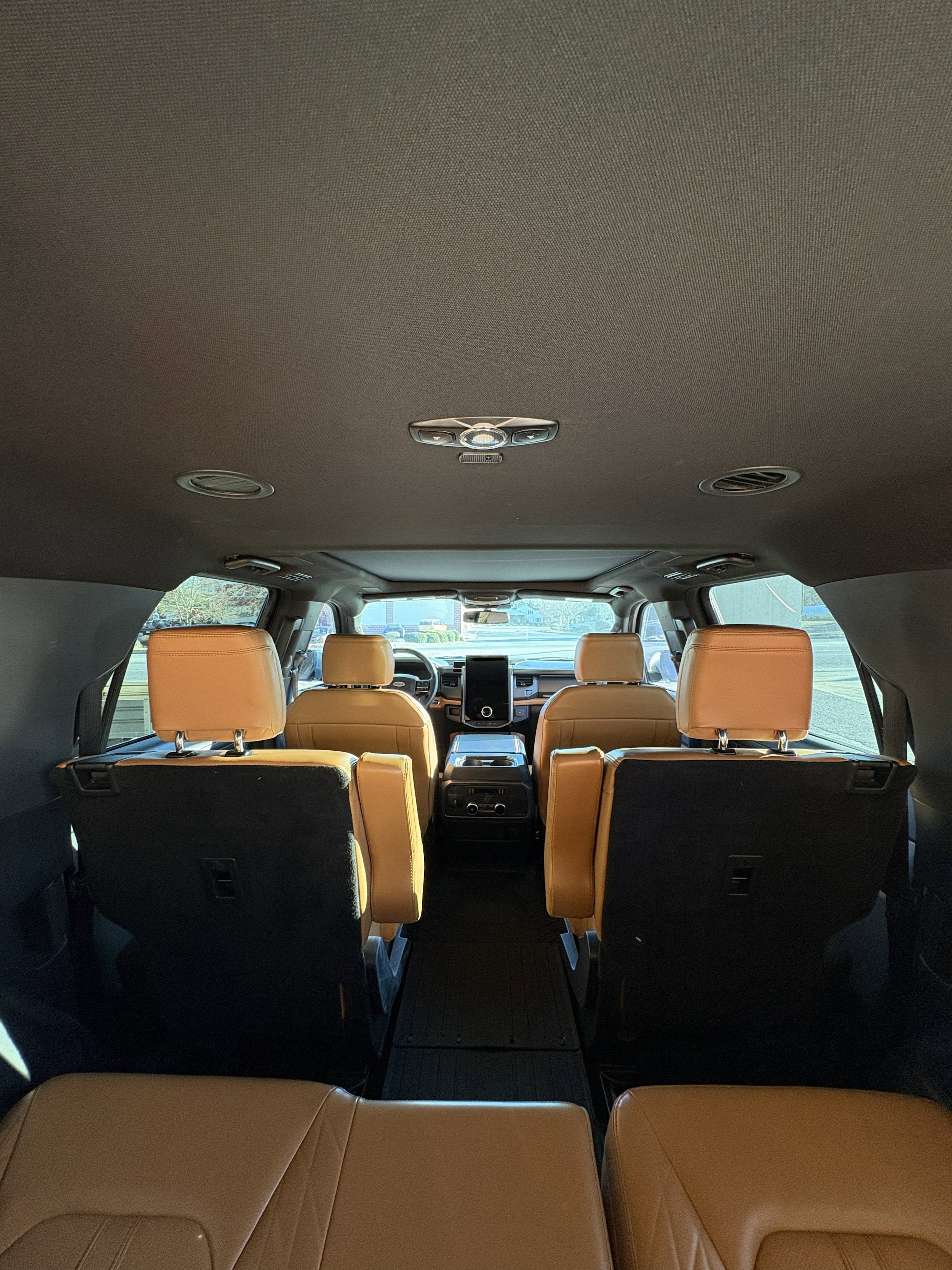 Used 2024 Ford Expedition Max Platinum AWD/4WD image 9