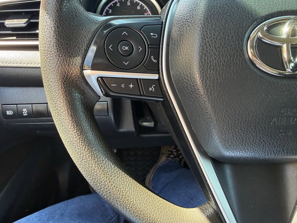 Used 2021 Toyota Camry LE FWD image 28