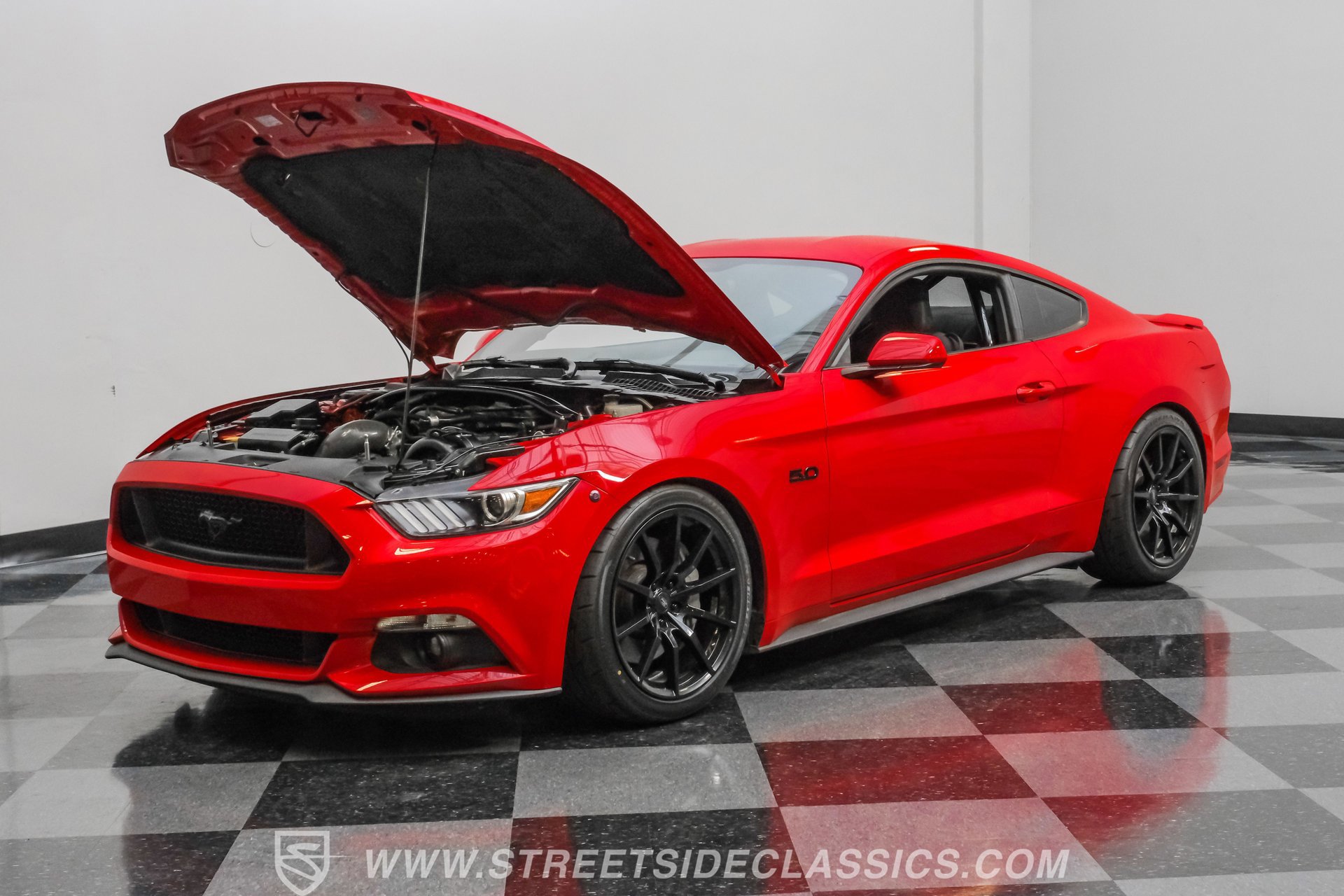 Used 2017 Ford Mustang GT image 34
