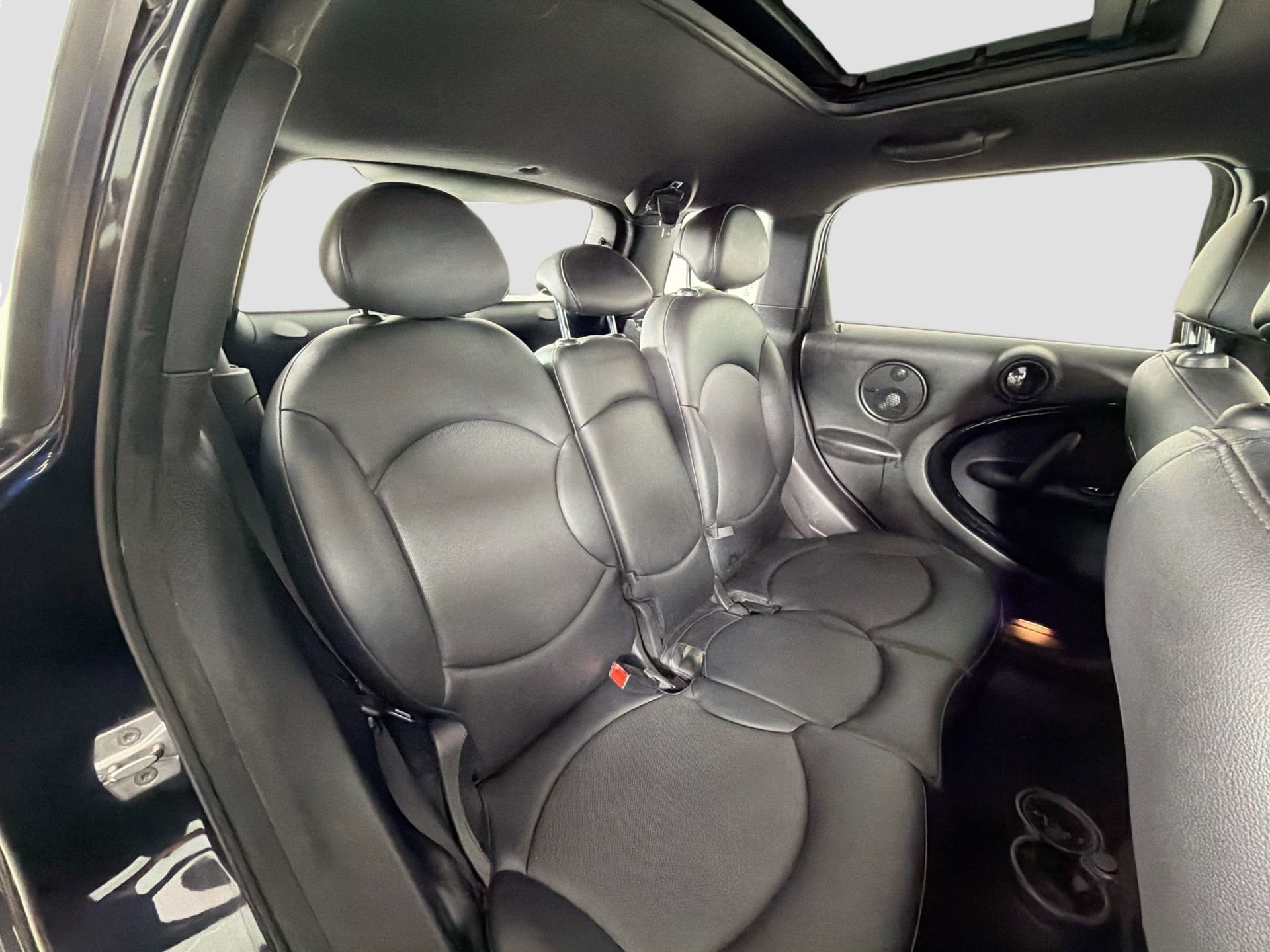 Used 2015 MINI Cooper Countryman S image 29