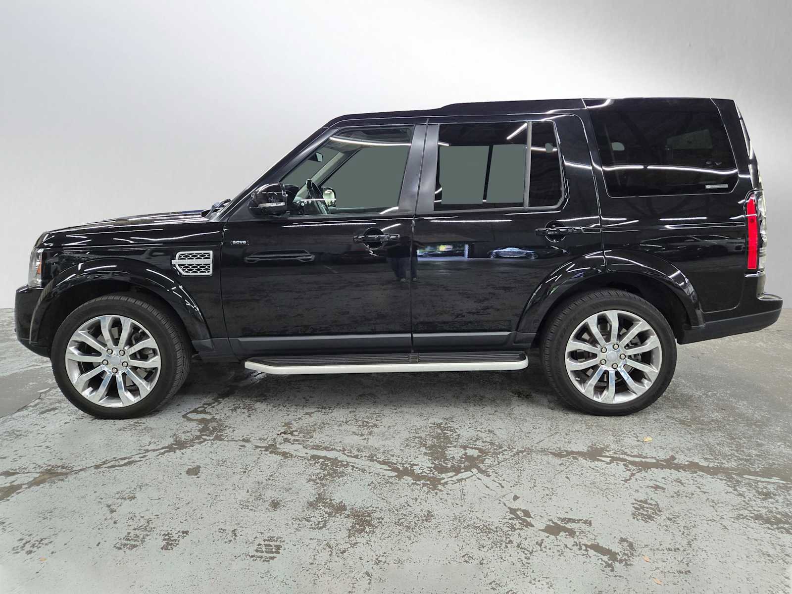 Used 2016 Land Rover LR4 HSE LUX AWD/4WD image 6