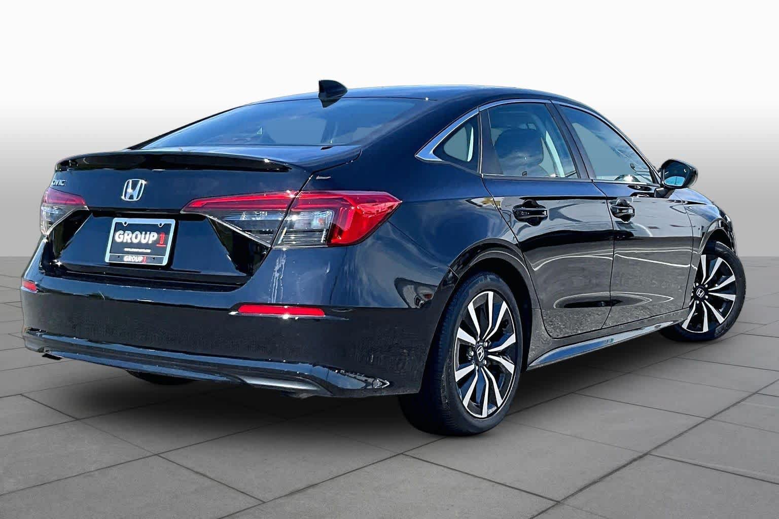 Used 2024 Honda Civic EX image 12