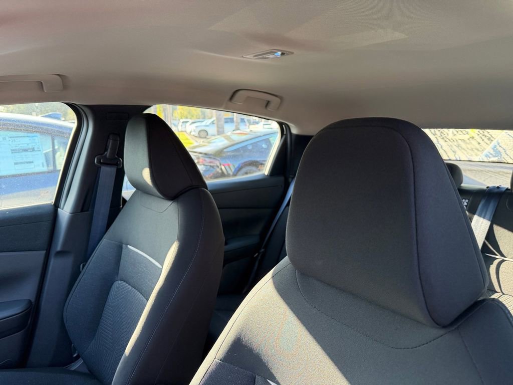 New 2026 Nissan Leaf image 15