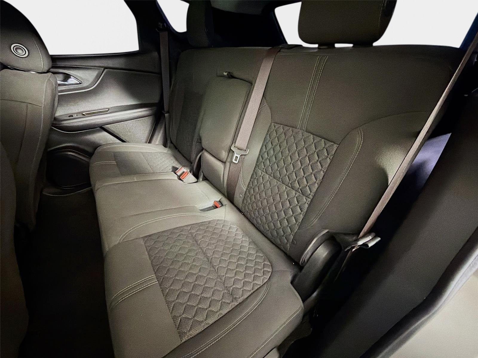 Used 2021 Chevrolet Blazer LT FWD image 22