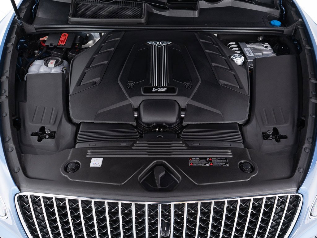 Used 2025 Bentley Bentayga image 49