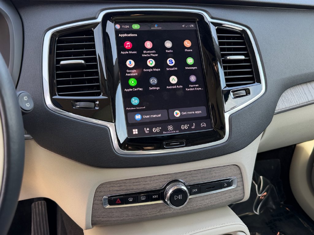 Certified 2024 Volvo XC90 B6 Plus AWD/4WD image 23