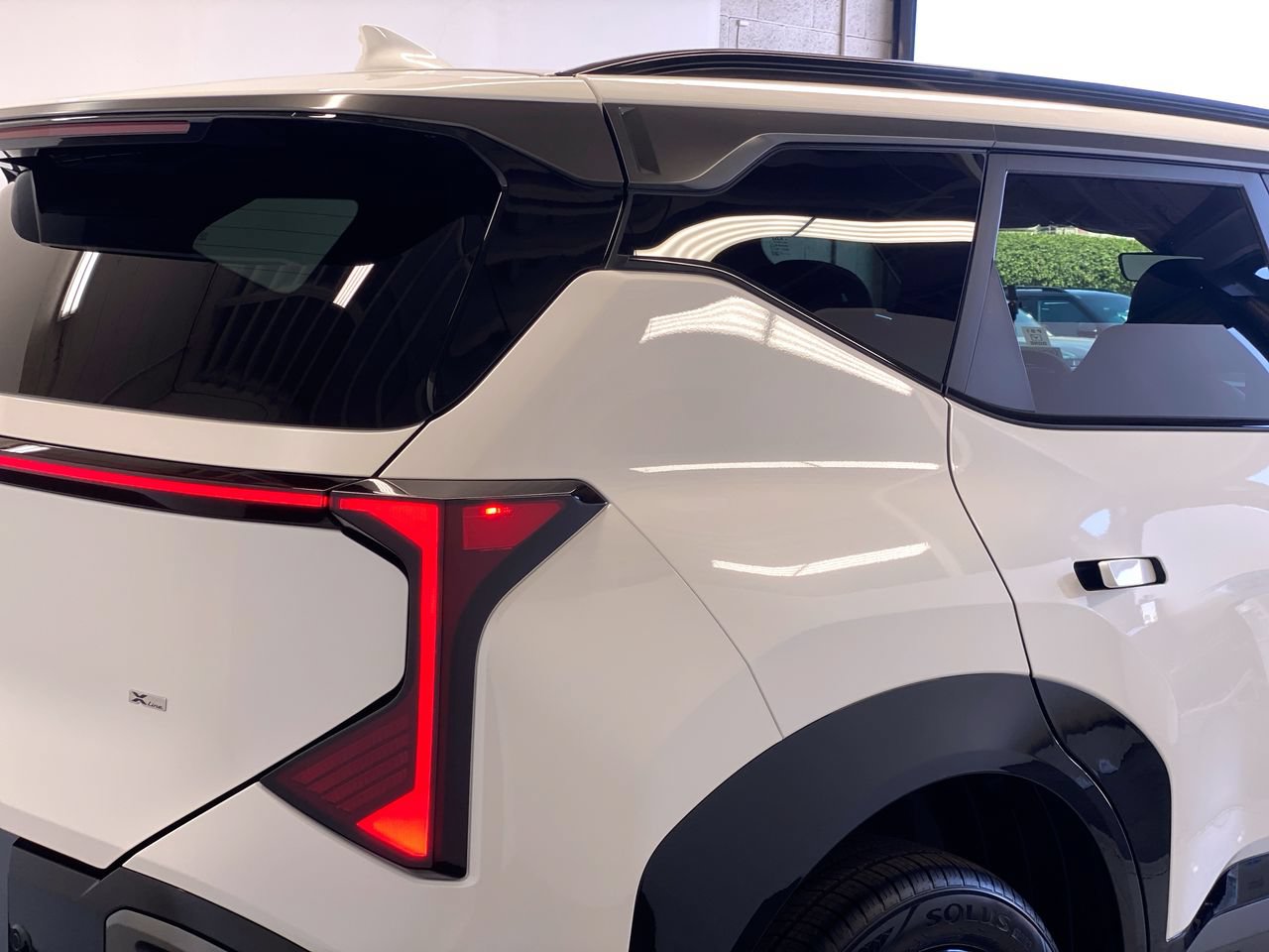 New 2027 Kia Seltos X-Line S w/ X-Line S Premium Package AWD/4WD image 10