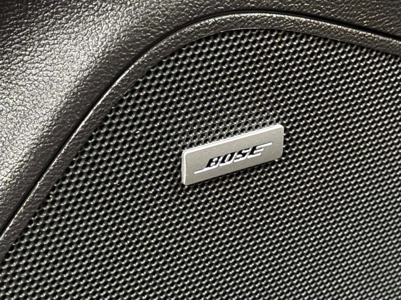 Used 2019 Chevrolet Trax LT w/ Sun & Sound Package AWD/4WD image 10