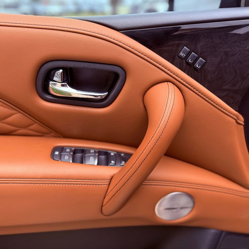 Used 2023 INFINITI QX80 Sensory w/ Cargo Package image 23