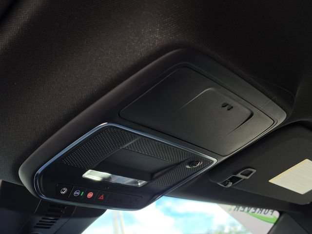 New 2027 Chevrolet Traverse RS FWD image 32