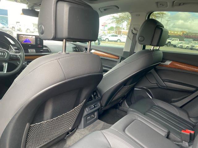Used 2023 Audi Q5 2.0T Premium w/ Convenience Package image 30