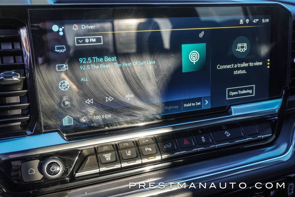 Used 2025 Chevrolet Silverado 3500 High Country w/ Technology Package image 43