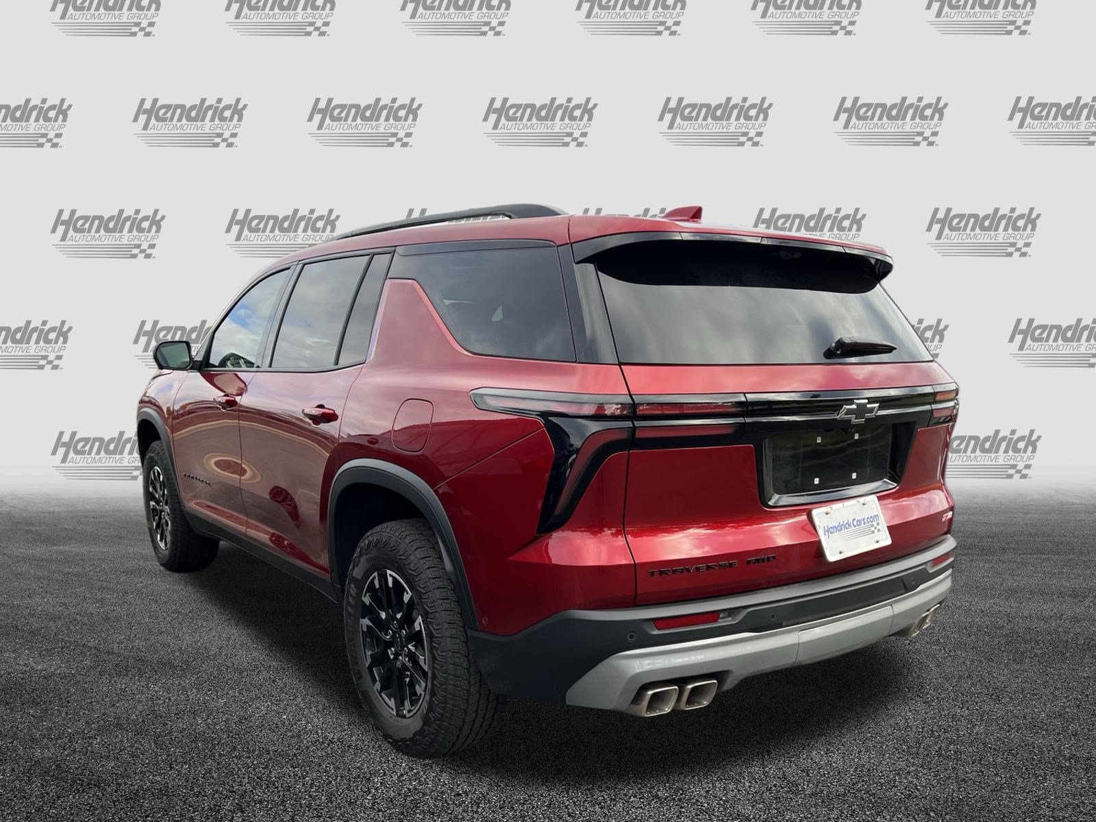 Used 2026 Chevrolet Traverse Z71 w/ Enhanced Driving Package AWD/4WD image 9