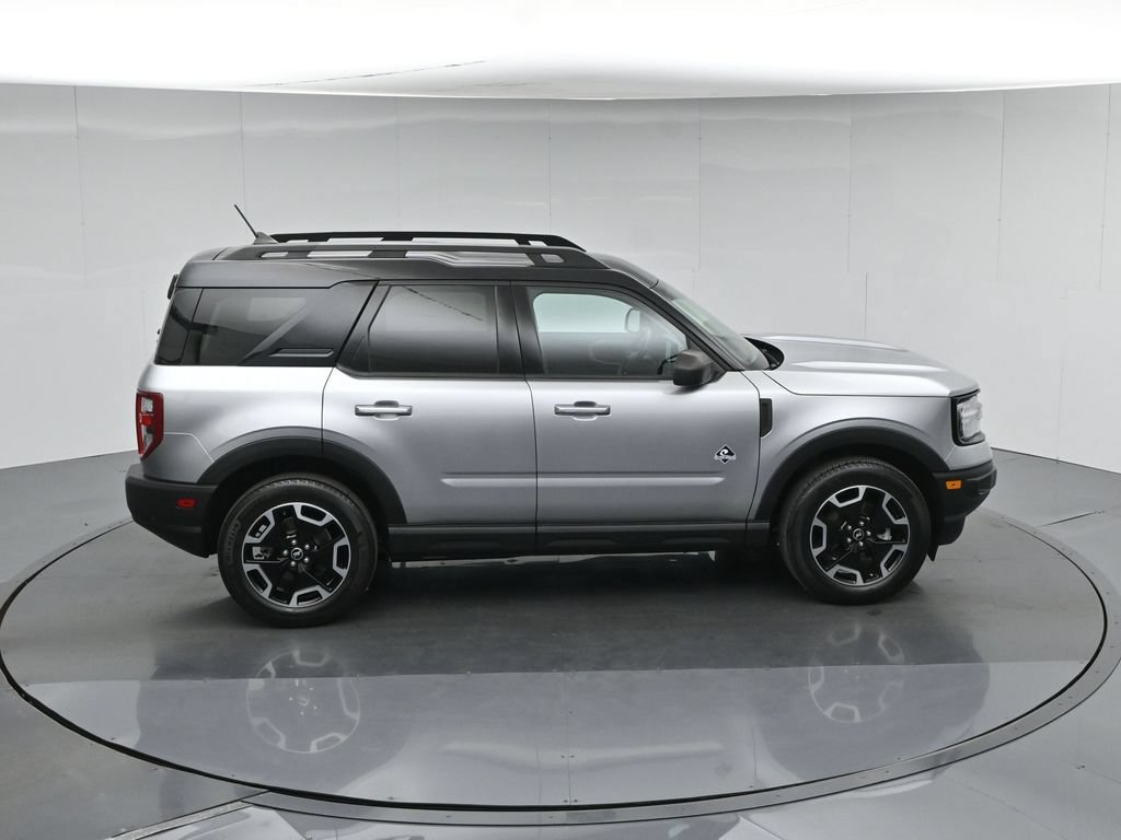 Certified 2023 Ford Bronco Sport Outer Banks w/ Tech Package AWD/4WD image 42