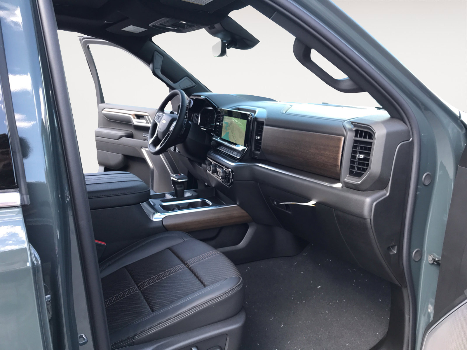 New 2026 Chevrolet Silverado 1500 High Country w/ High Country Premium Package image 15