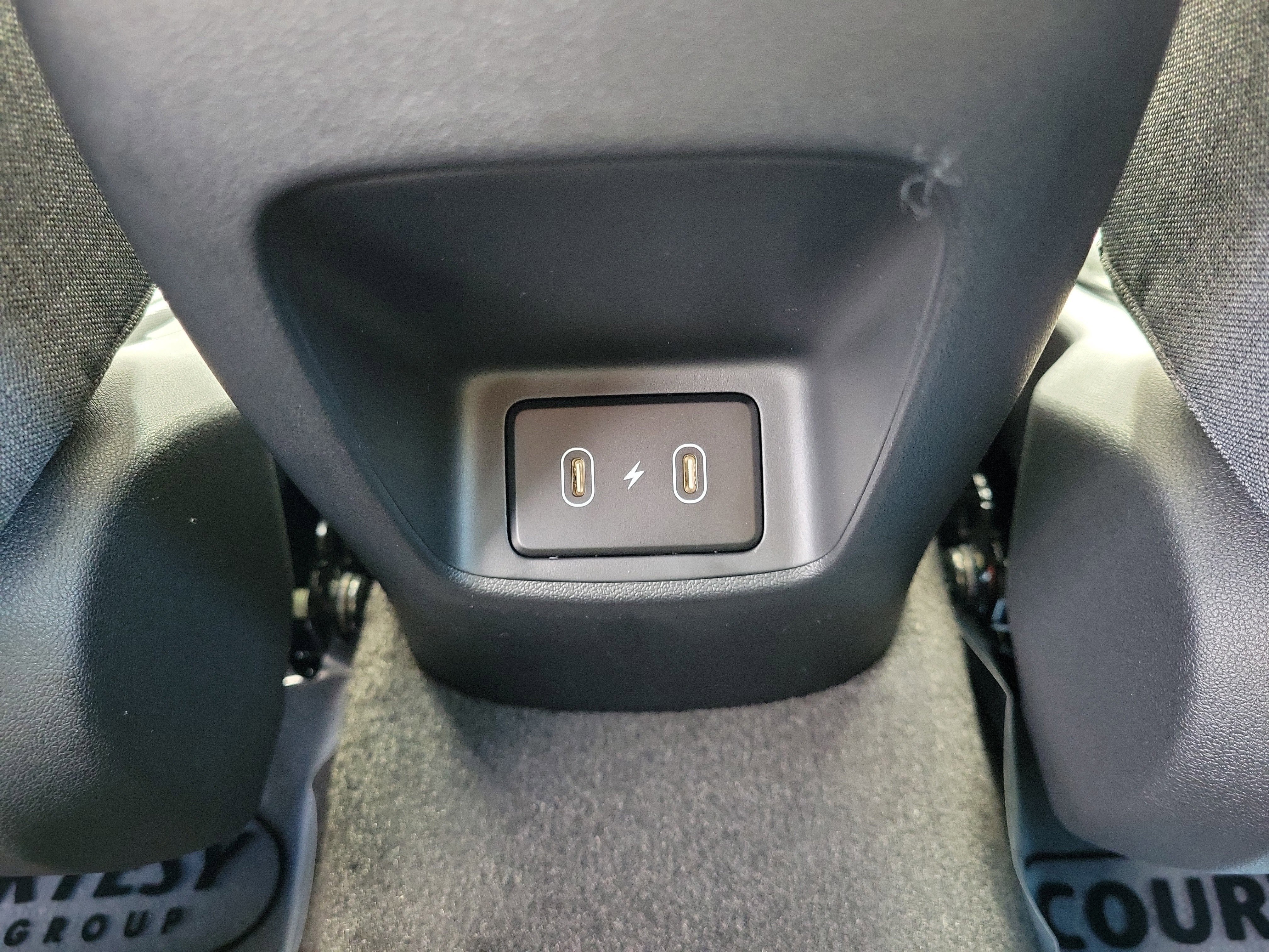 New 2026 Hyundai Elantra Limited image 32