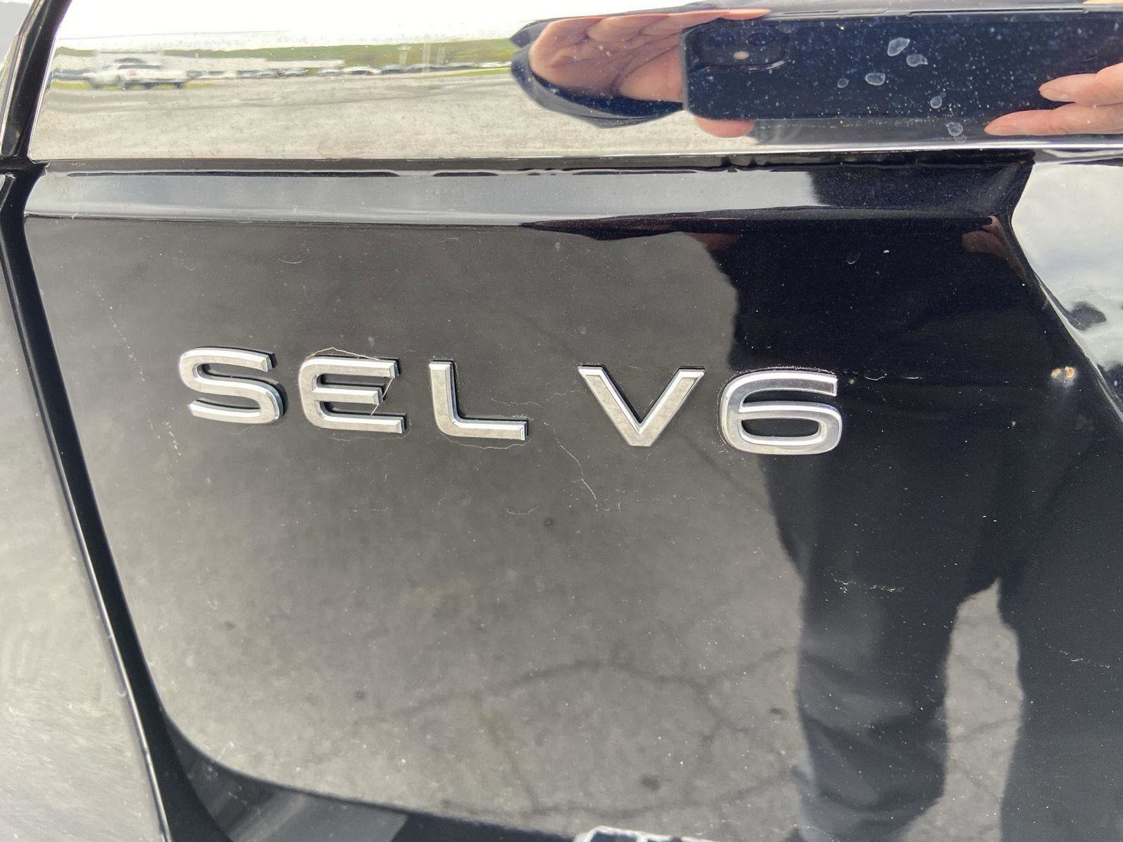 Used 2021 Volkswagen Atlas SEL Premium AWD/4WD image 13