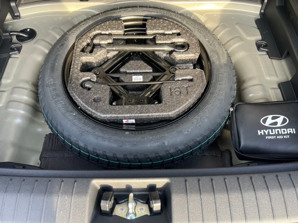 Used 2023 Hyundai Kona SEL w/ Cargo Package image 22