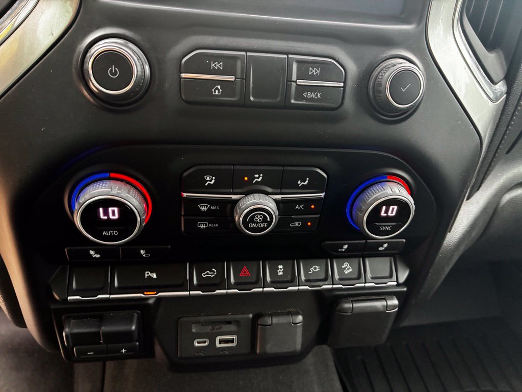 Used 2022 Chevrolet Silverado 2500 LT w/ Texas Edition AWD/4WD image 31