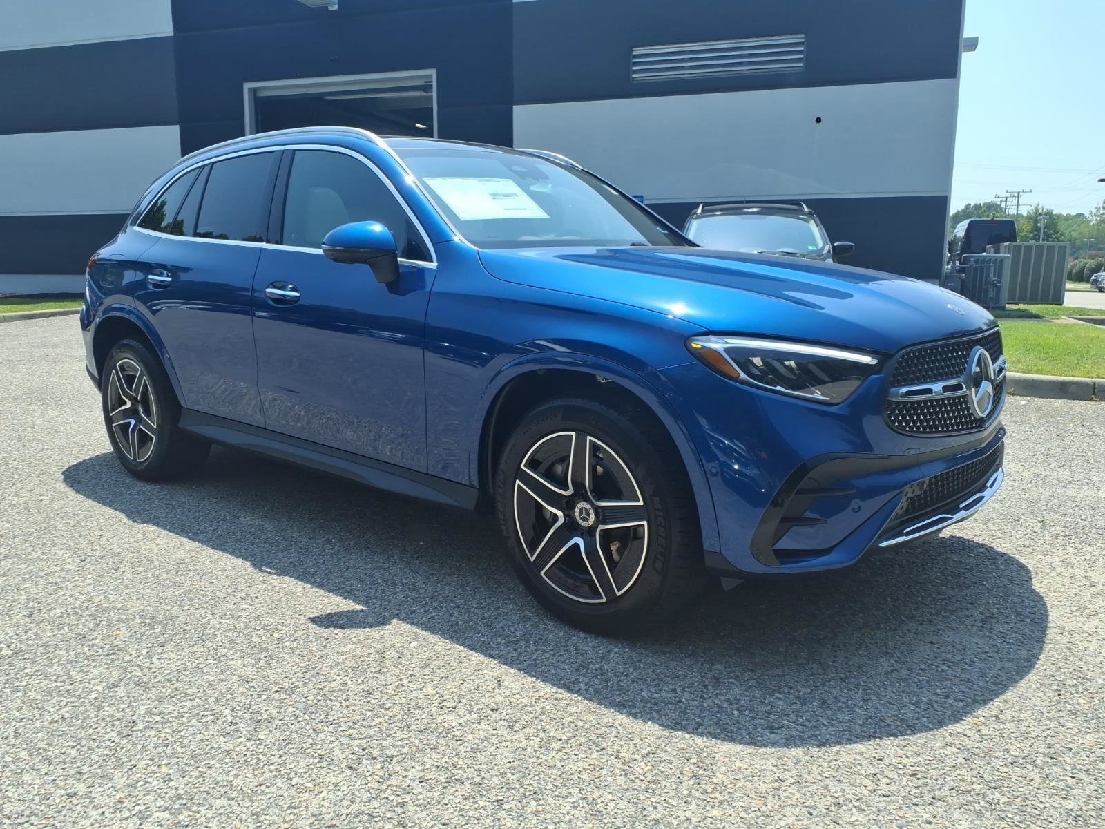 New 2026 Mercedes-Benz GLC 300 4MATIC image 4