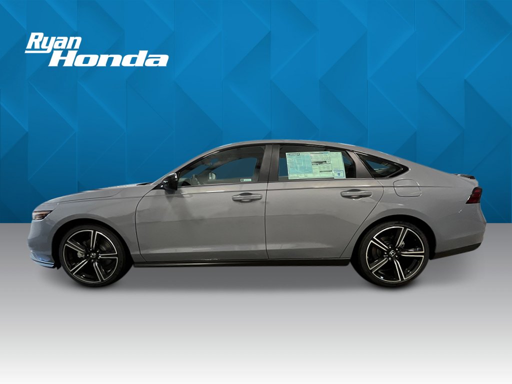 Used 2026 Honda Accord Sport image 2