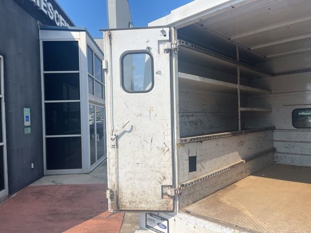 Used 2017 Ford F550 4x4 Crew Cab Super Duty image 11