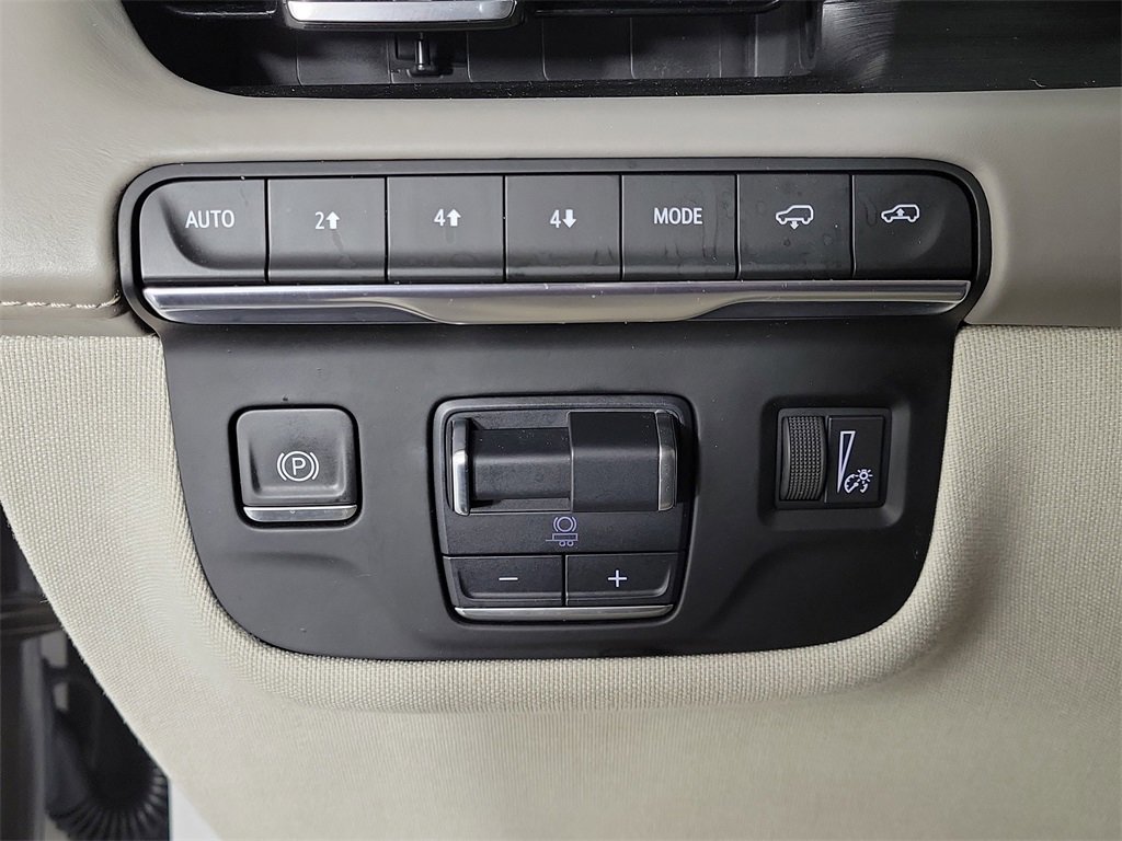 Used 2021 Cadillac Escalade Sport Platinum w/ Heavy-Duty Trailer Package image 32