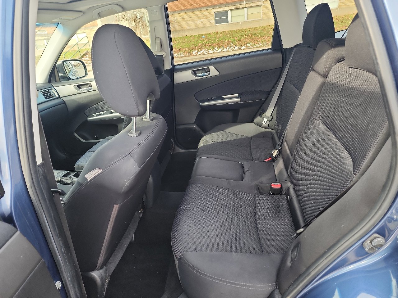 Used 2011 Subaru Forester 2.5X Premium image 10