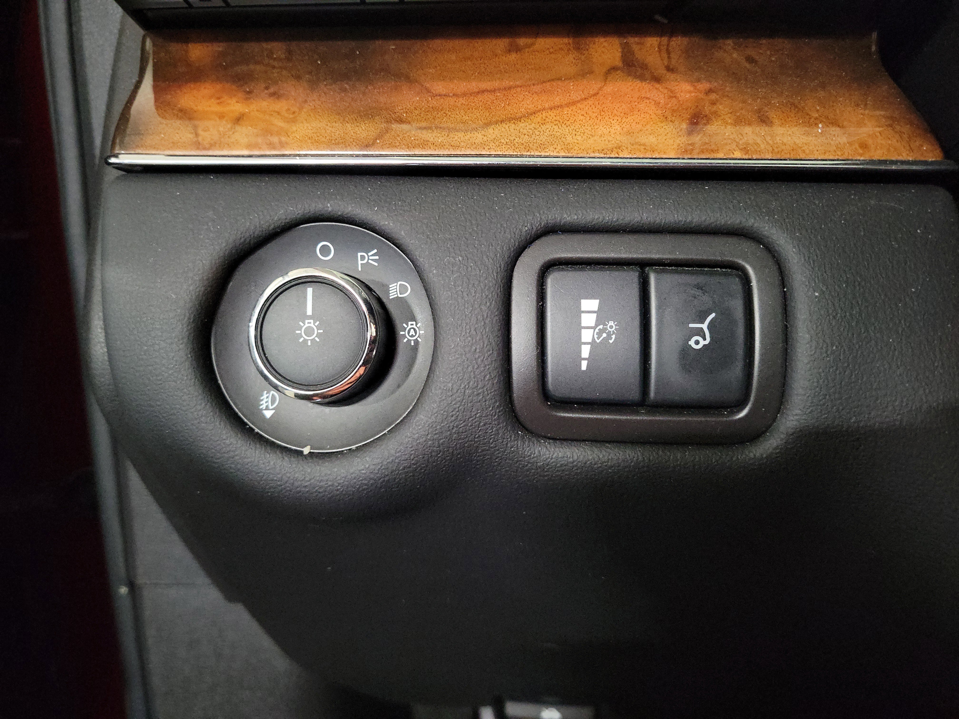 Used 2015 Lincoln MKT AWD w/ Equipment Group 201A image 23