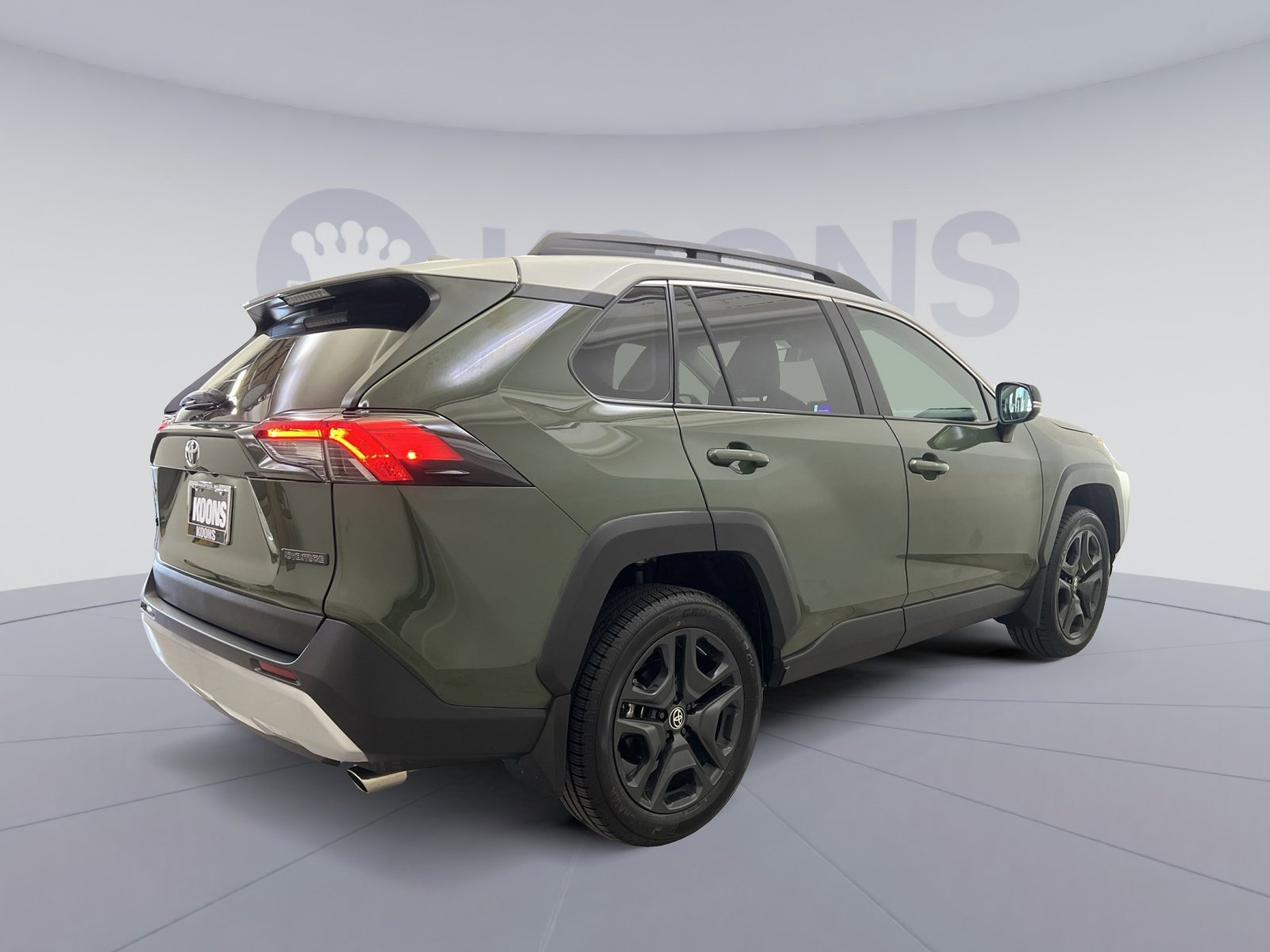 Used 2024 Toyota RAV4 Adventure w/ Convenience Package AWD/4WD image 8