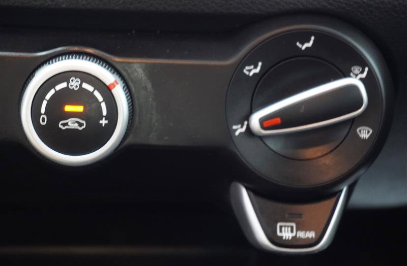 Used 2022 Kia Rio S FWD image 17