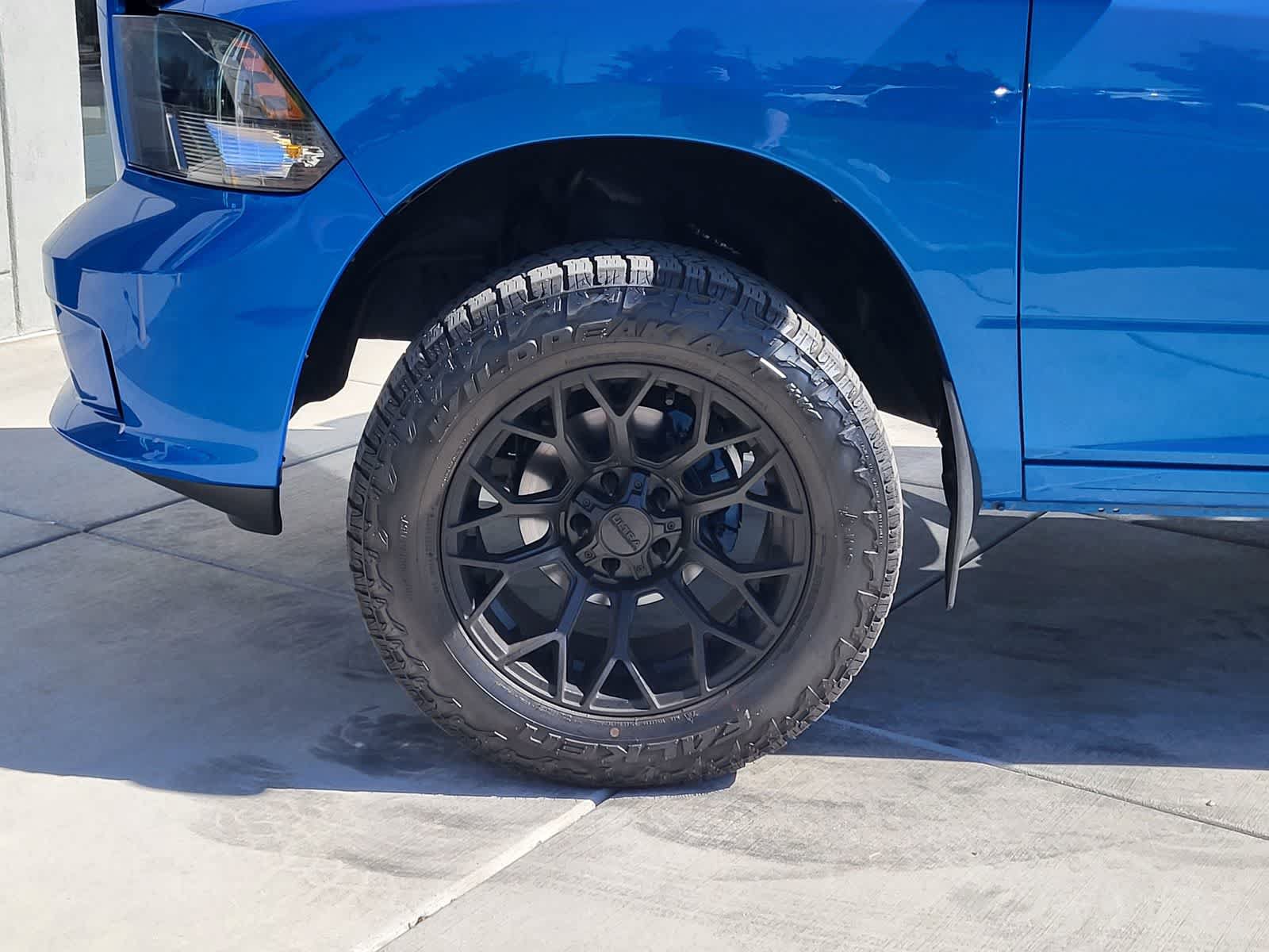 Used 2019 RAM 1500 Express w/ Express Value Package AWD/4WD image 8