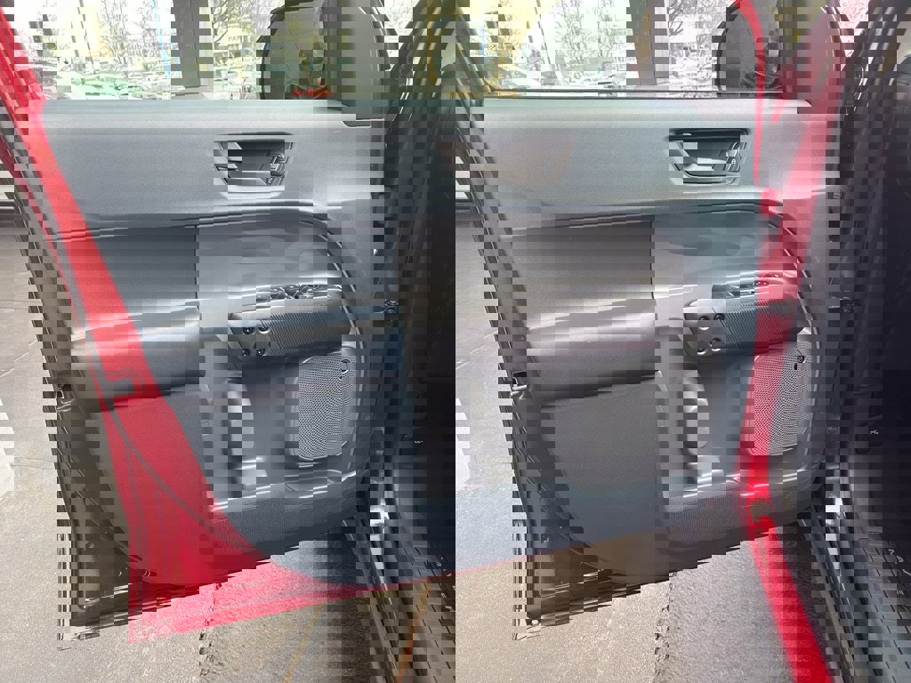 New 2026 Ford Maverick Lariat w/ Black Appearance Package image 14