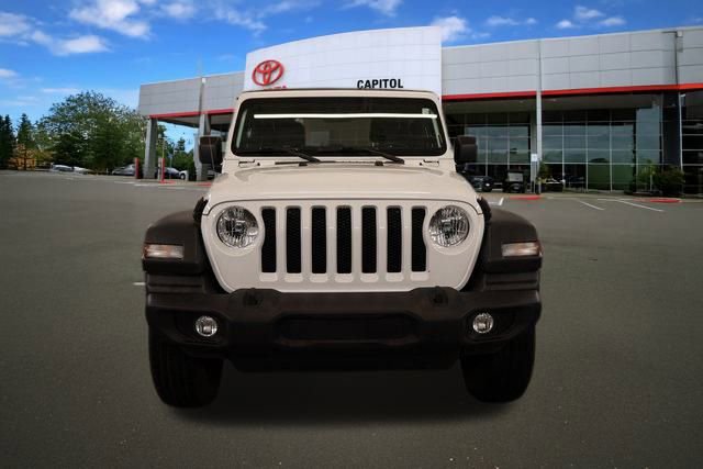 Used 2022 Jeep Wrangler Sport image 6
